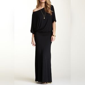 Go Couture Classic Black Maxi Dress